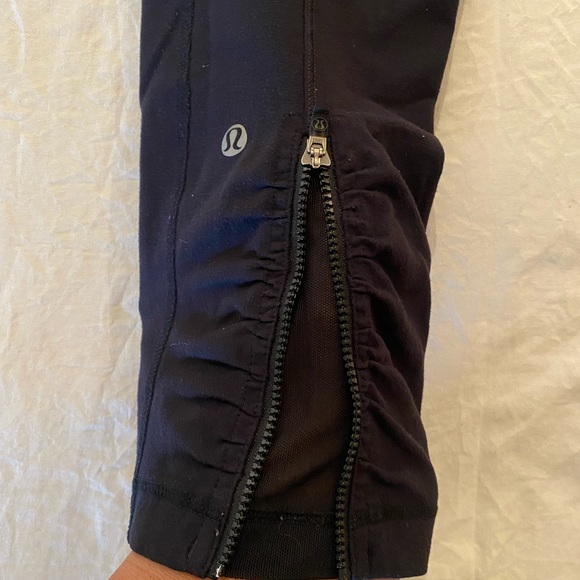 Lululemon Capri - Picture 5 of 7